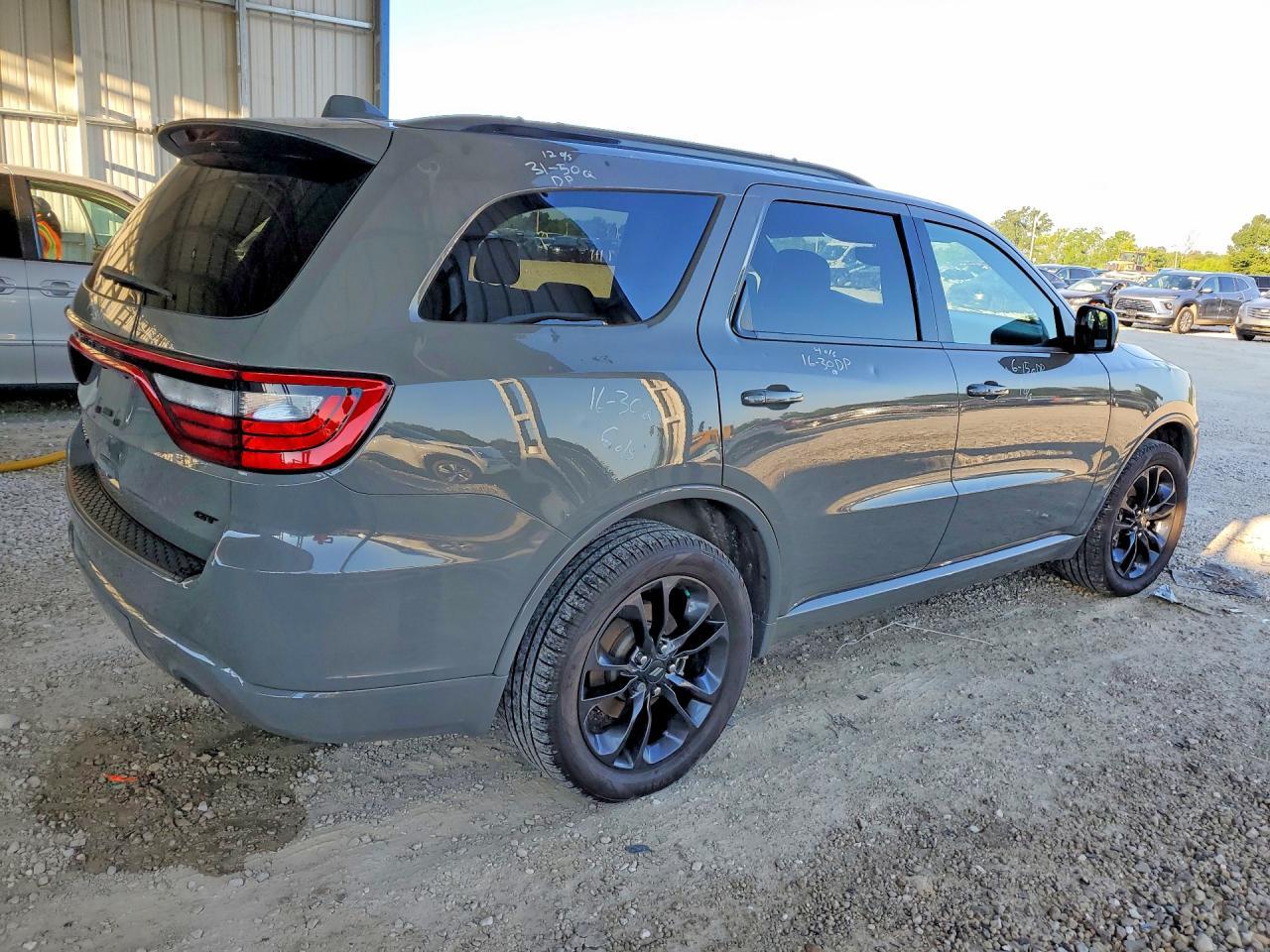 2021 Dodge Durango - Фото 3