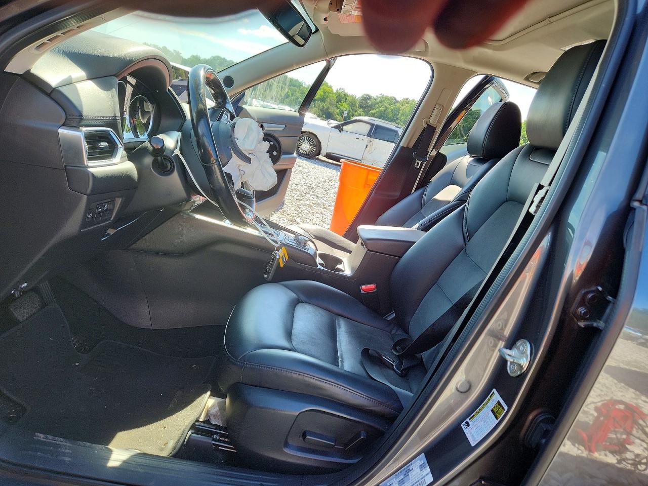 2018 Mazda Cx-5 Touring - Image 7