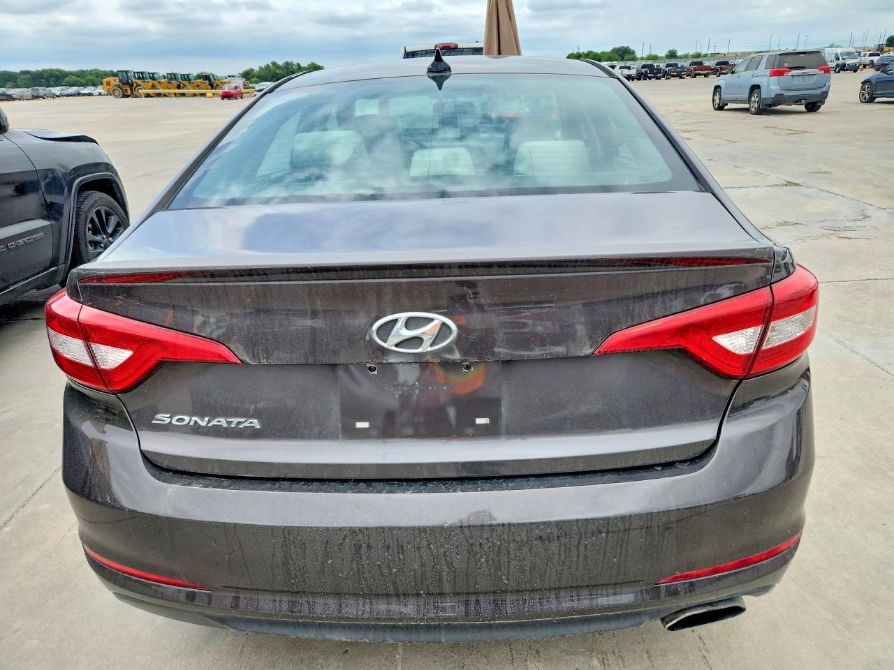 2015 Hyundai Sonata Se - Image 6