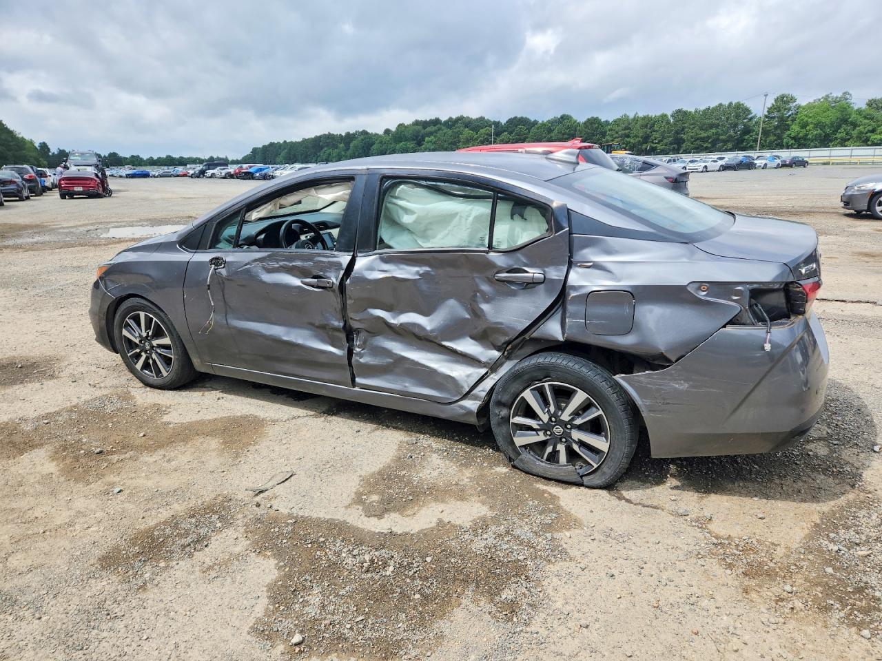 2020 Nissan Versa Sv - Фото 2