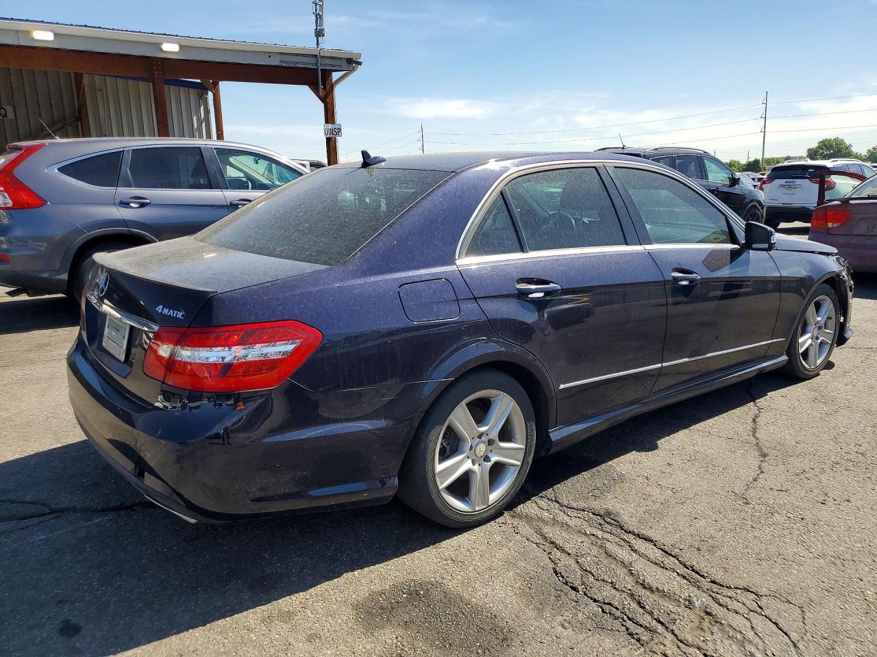 2011 Mercedes-Benz E 350 4Matic - Фото 3