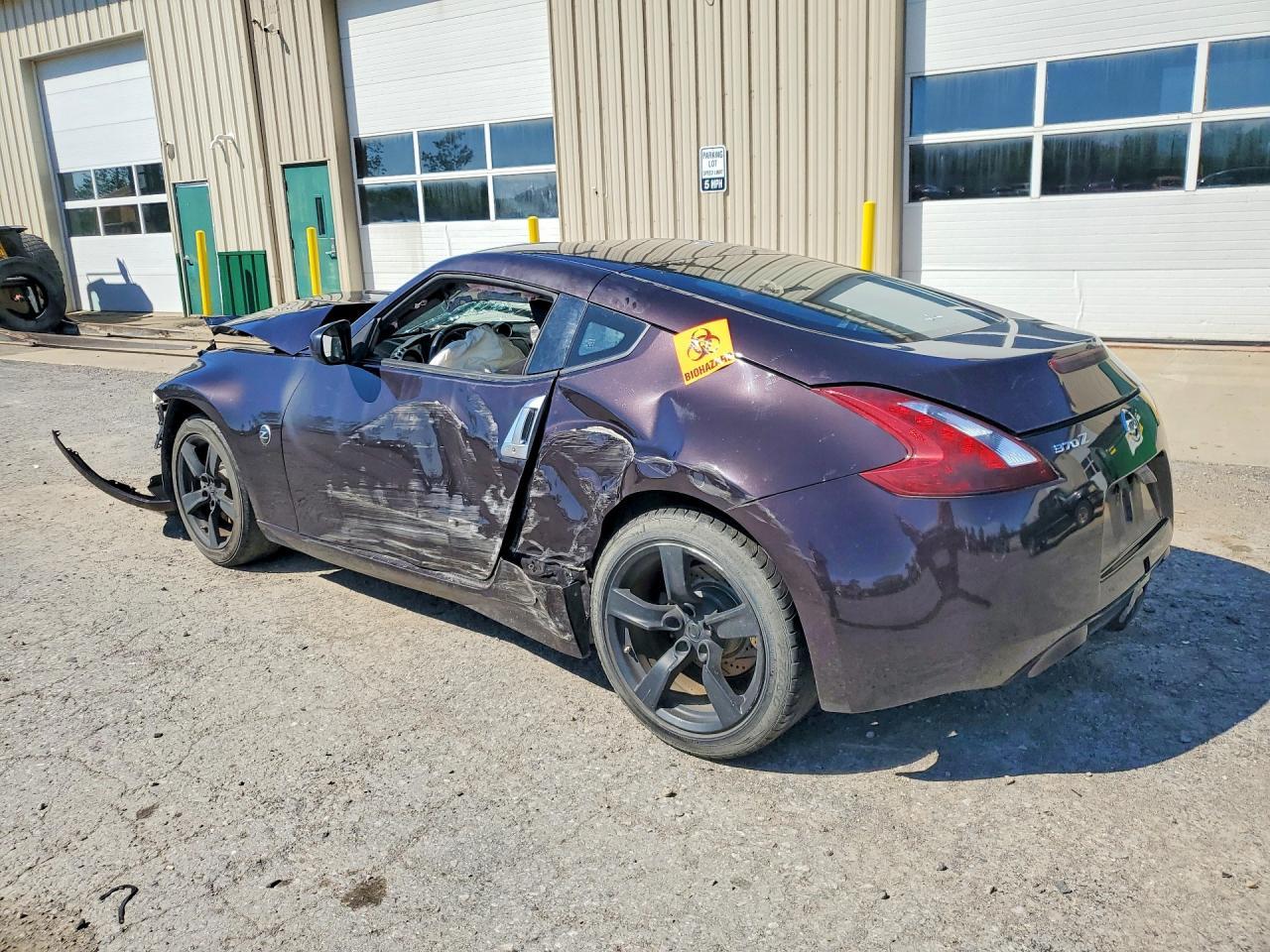 2010 Nissan 370Z Base - Image 2