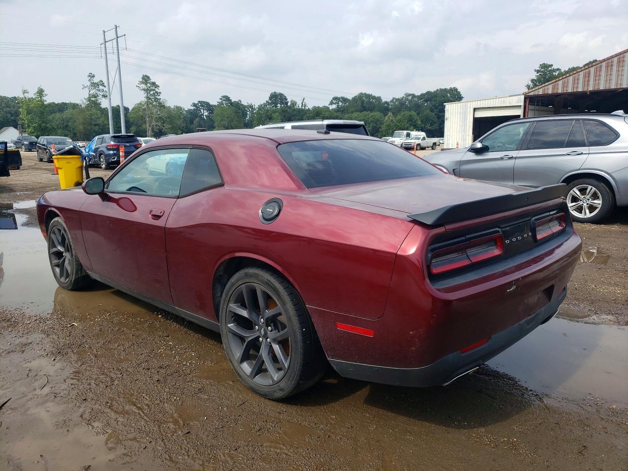 2019 Dodge Challenger Sxt - Image 2