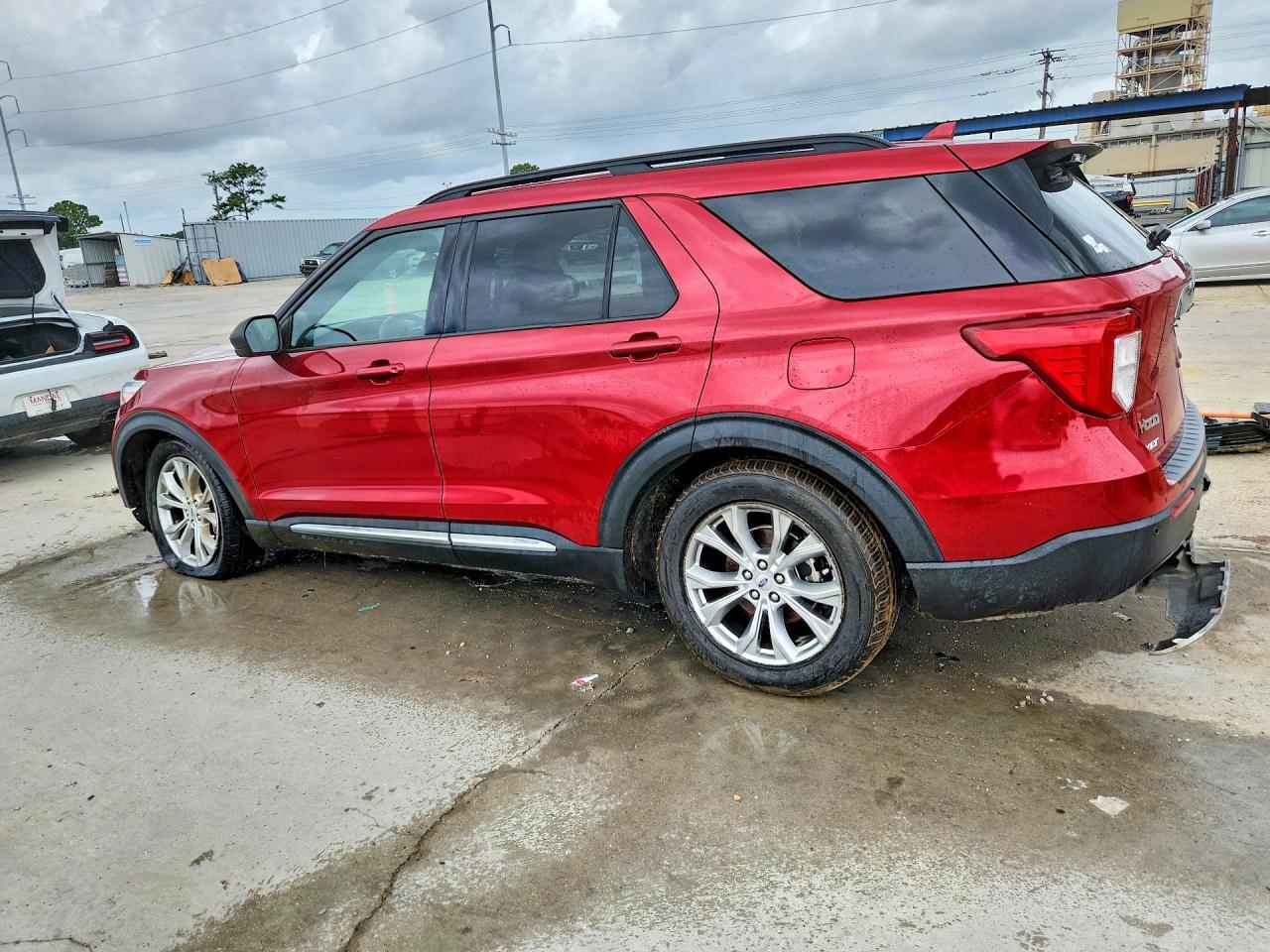 2020 Ford Explorer Xlt - Фото 2