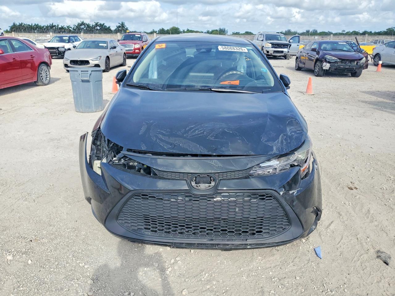 2022 Toyota Corolla Le - Фото 5