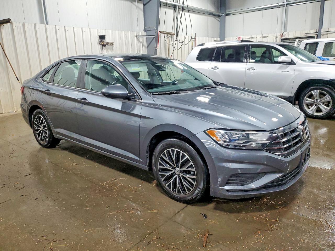 2021 Volkswagen Jetta S - Фото 4