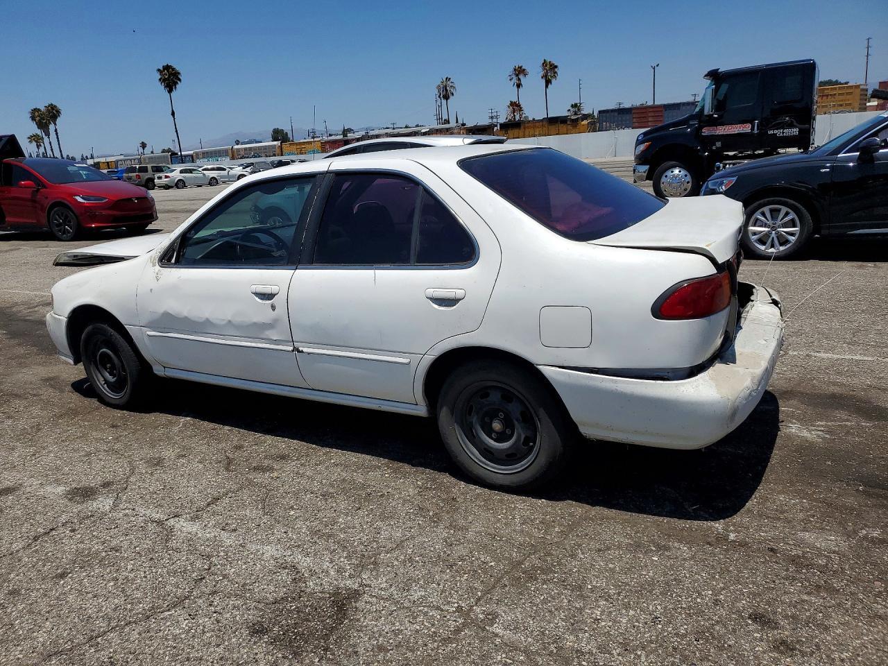 1998 Nissan Sentra Base - Image 2