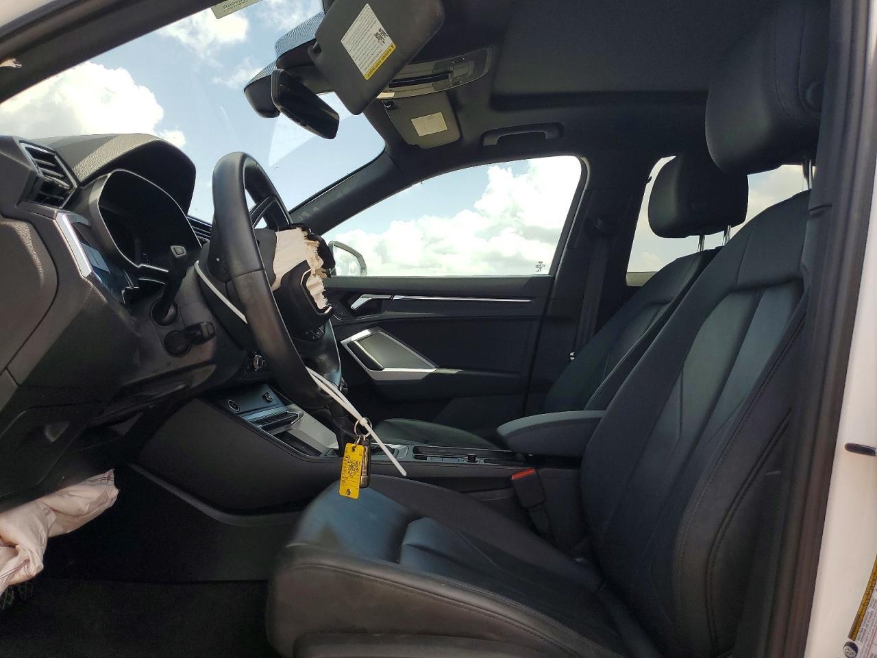 2024 Audi Q3 Premium 40 - Фото 7