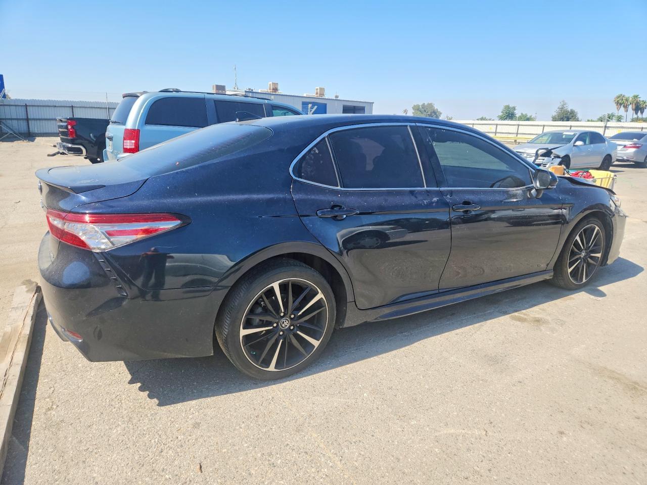 2018 Toyota Camry Xse V6 - Image 3