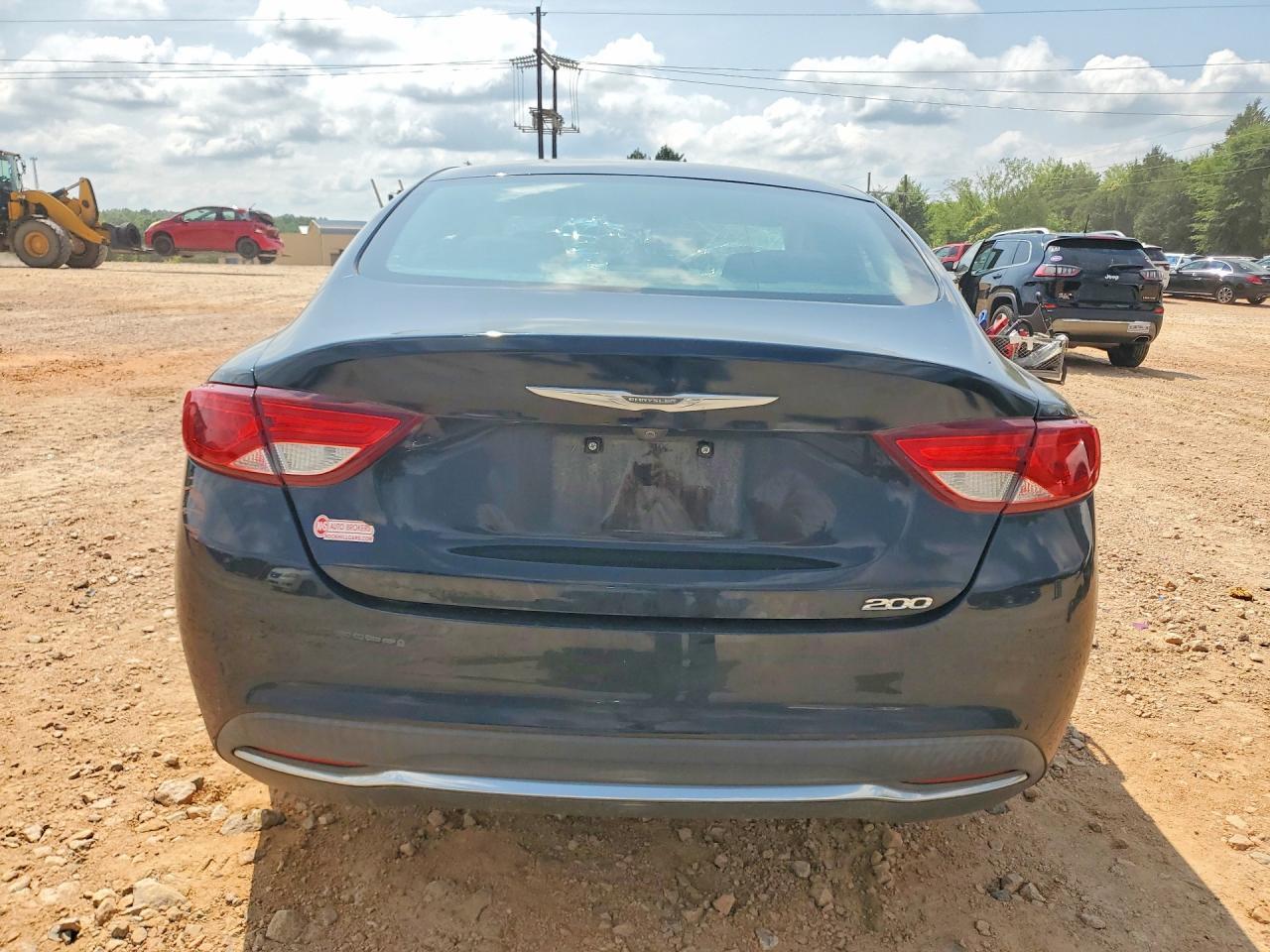 2016 Chrysler 200 Limited - Фото 6