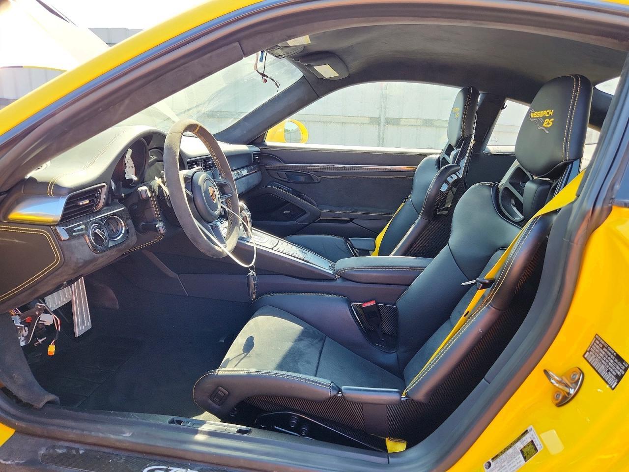 2018 Porsche 911 Gt2 Rs - Фото 7