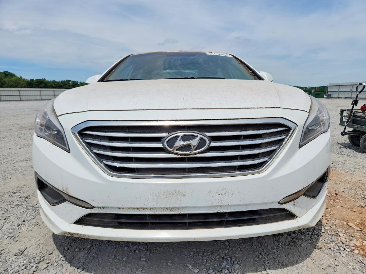 2017 Hyundai Sonata - Image 5
