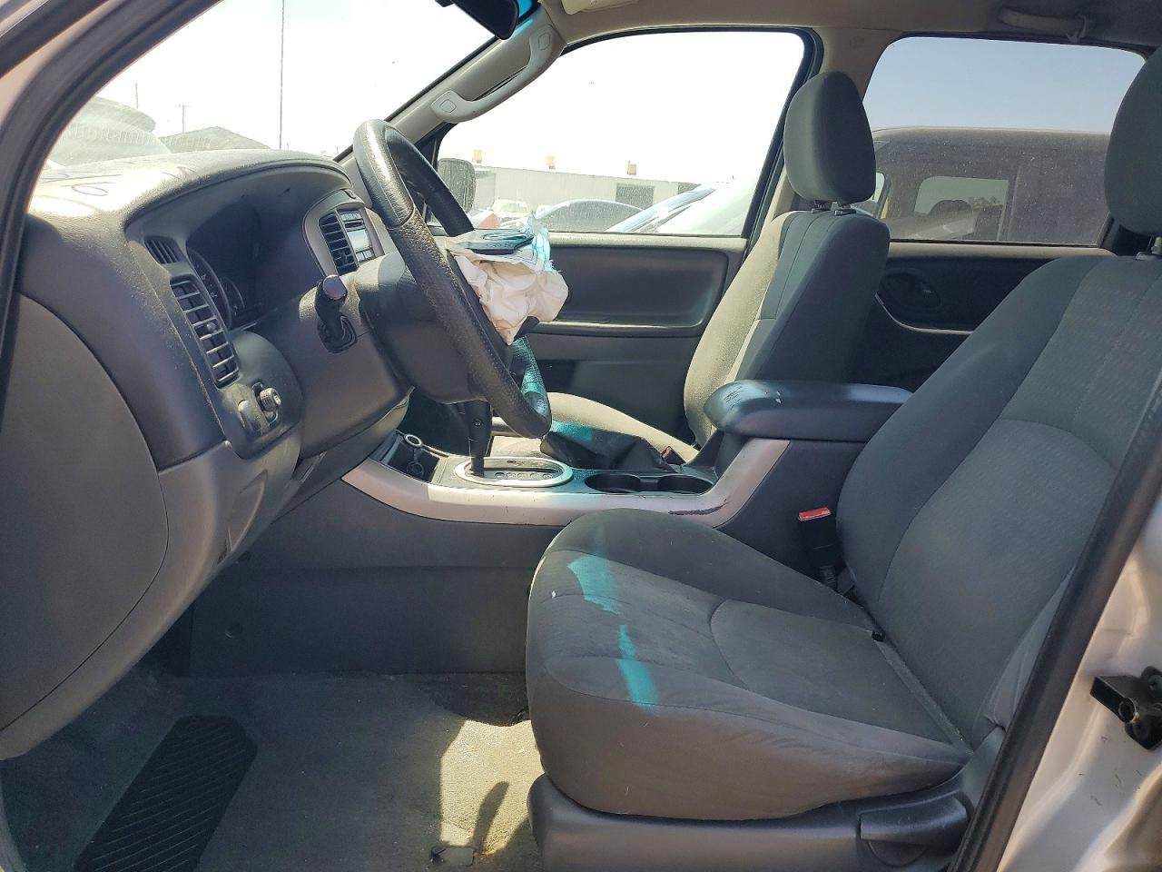 2006 Mazda Tribute I - Фото 7