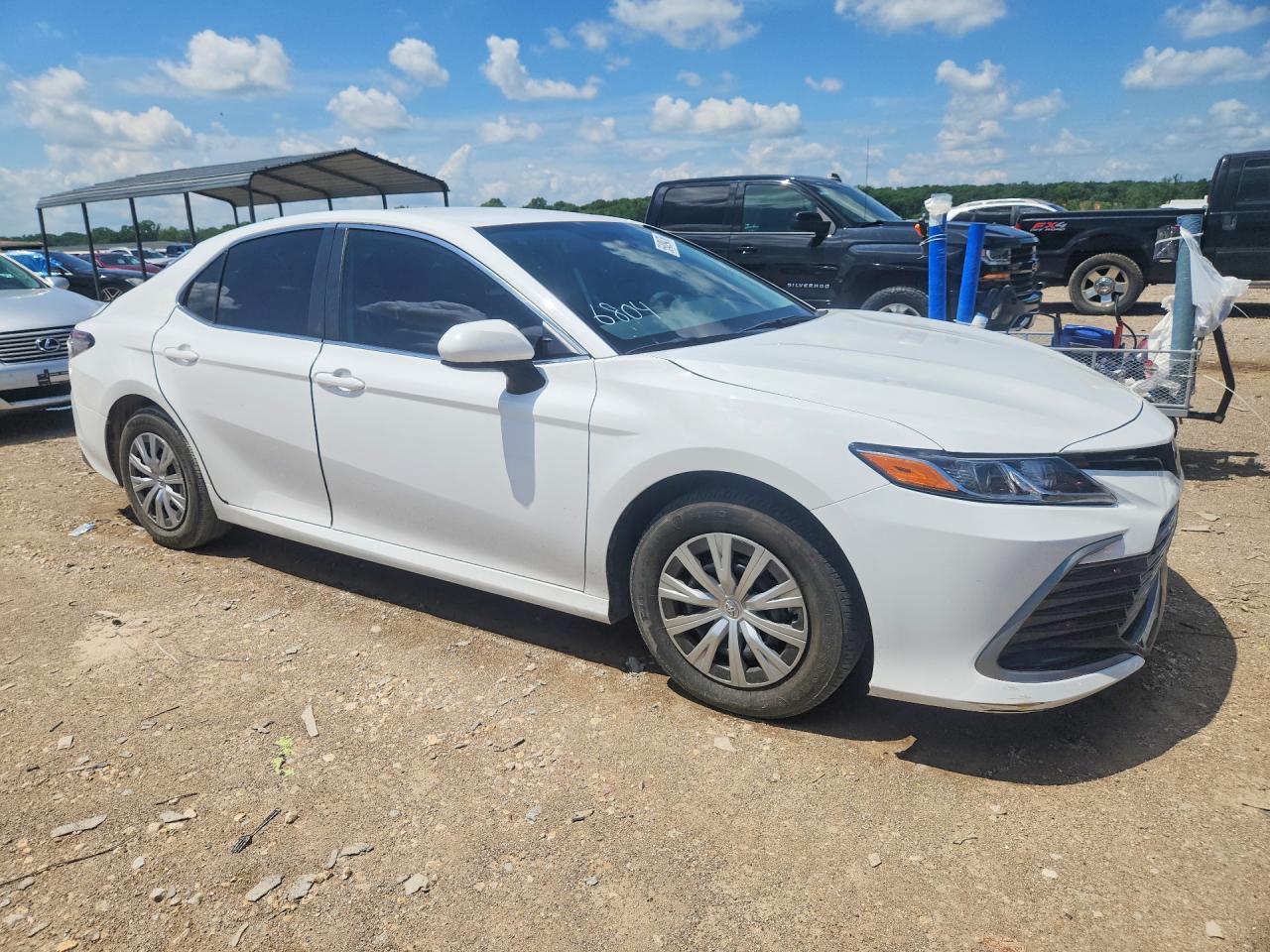2023 Toyota Camry Le - Фото 4