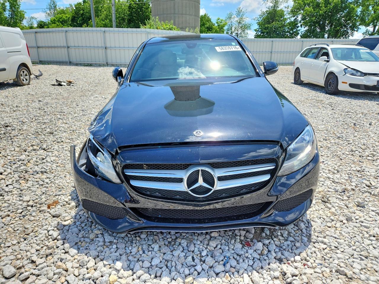 2018 Mercedes-Benz C 300 4Matic - Фото 5