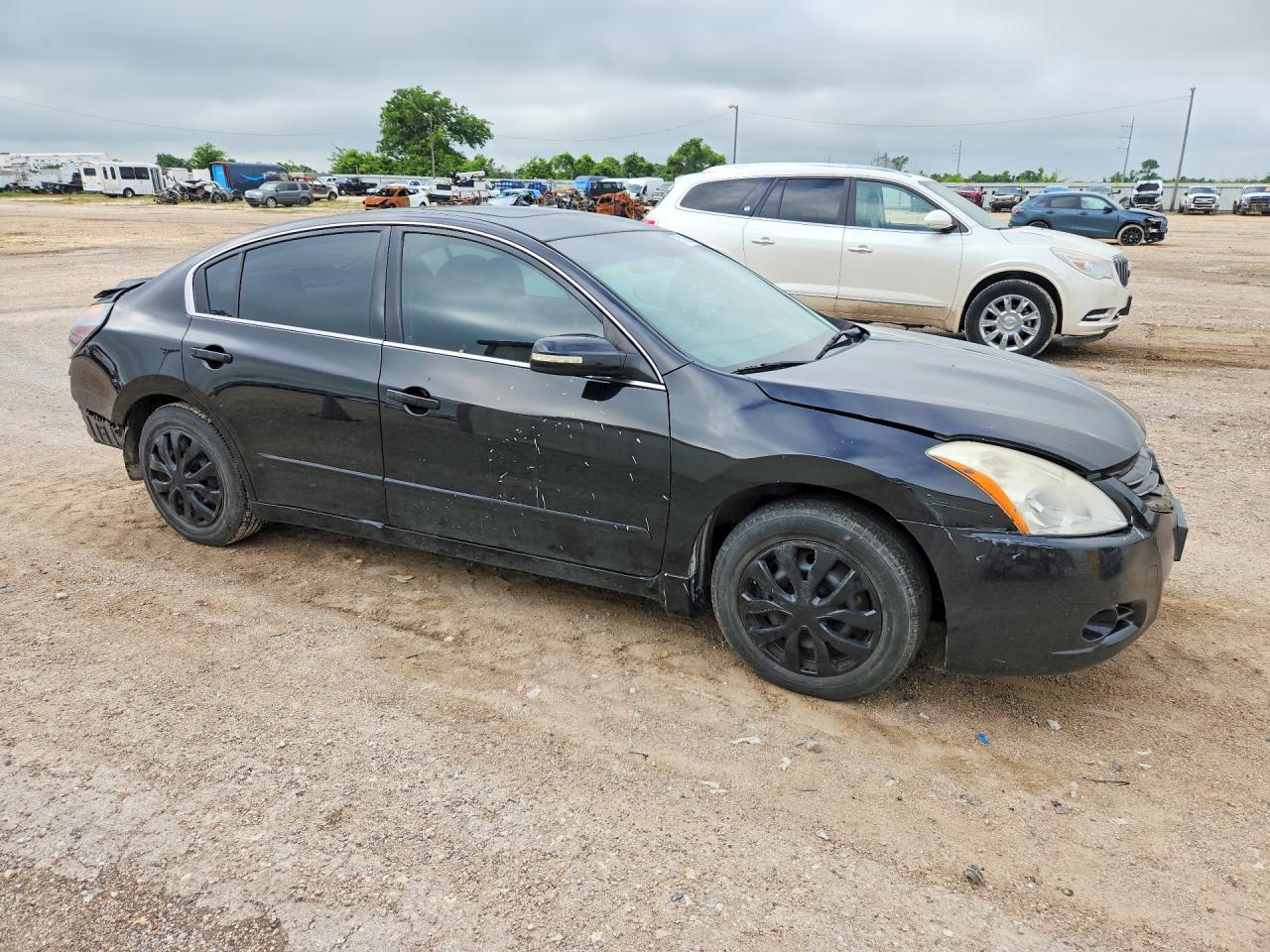 2010 Nissan Altima 2.5 - Image 4