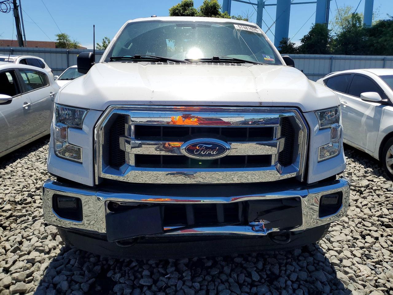 2016 Ford F150 Supercrew - Image 5