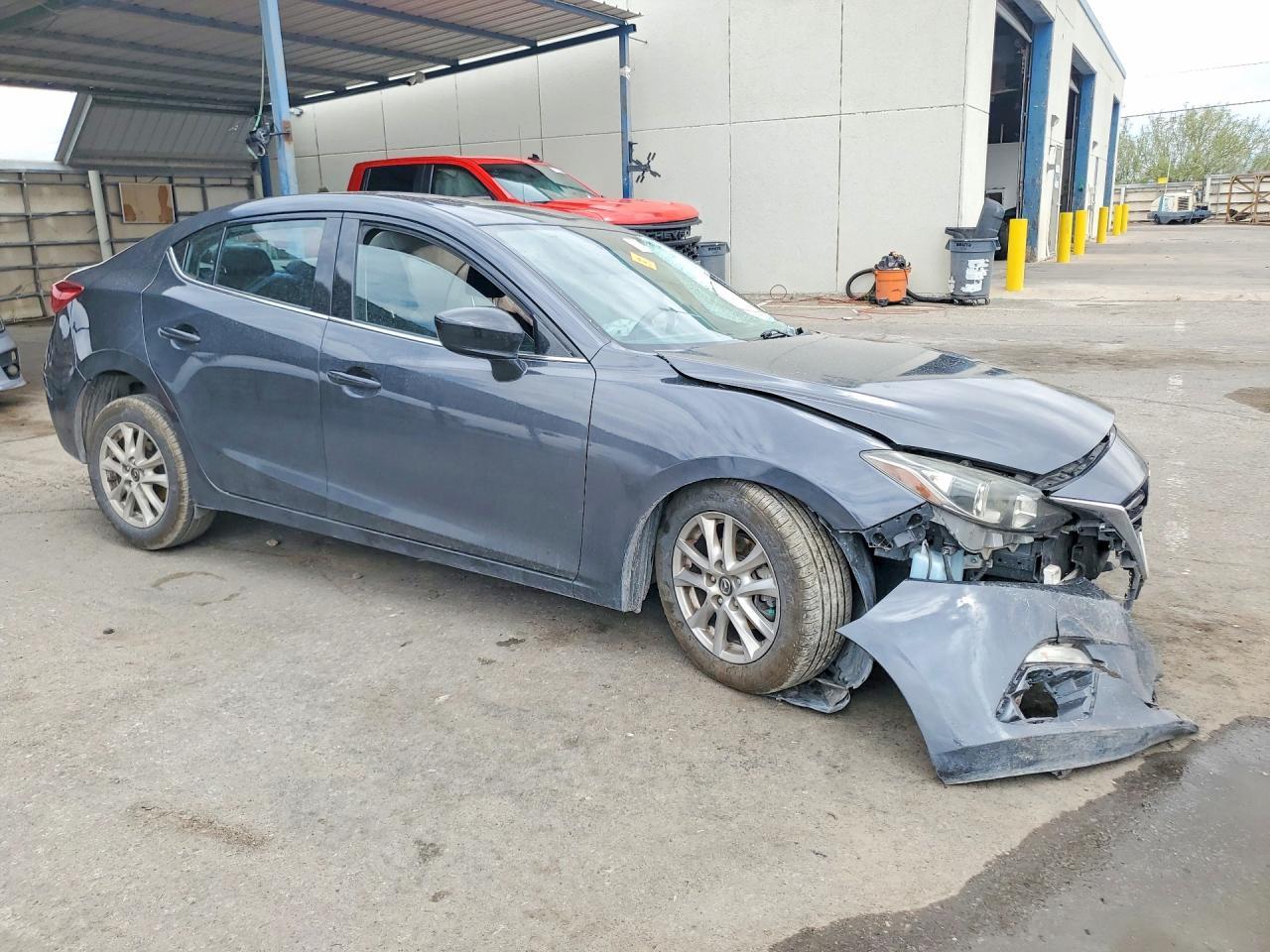2014 Mazda 3 Touring - Image 4