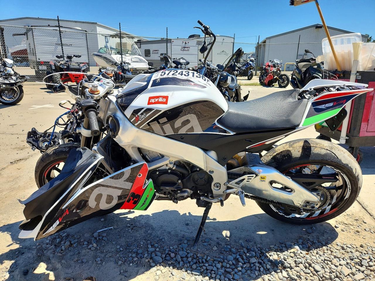 2010 Aprilia Rsv4 R - Фото 3