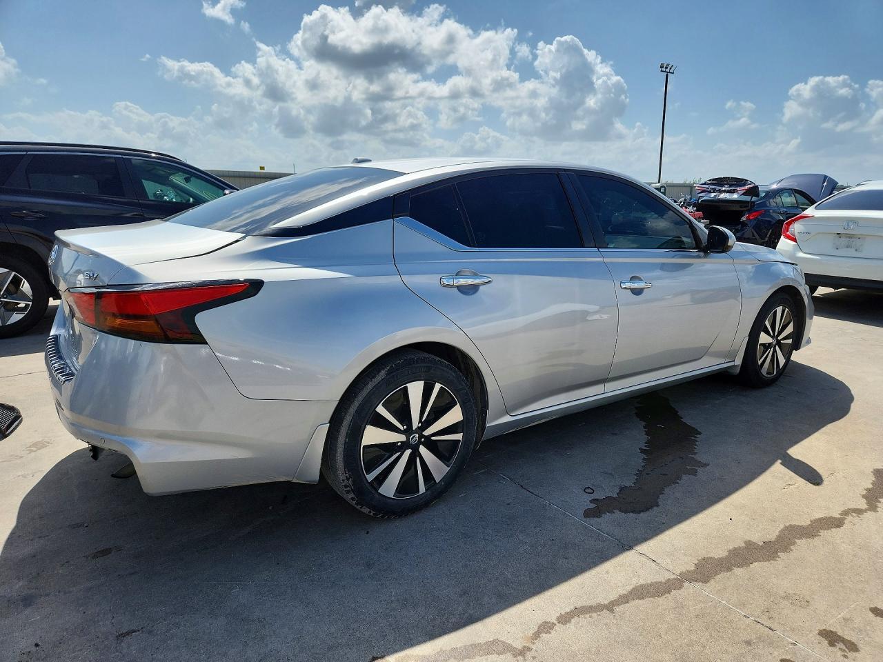 2021 Nissan Altima Sv - Фото 3