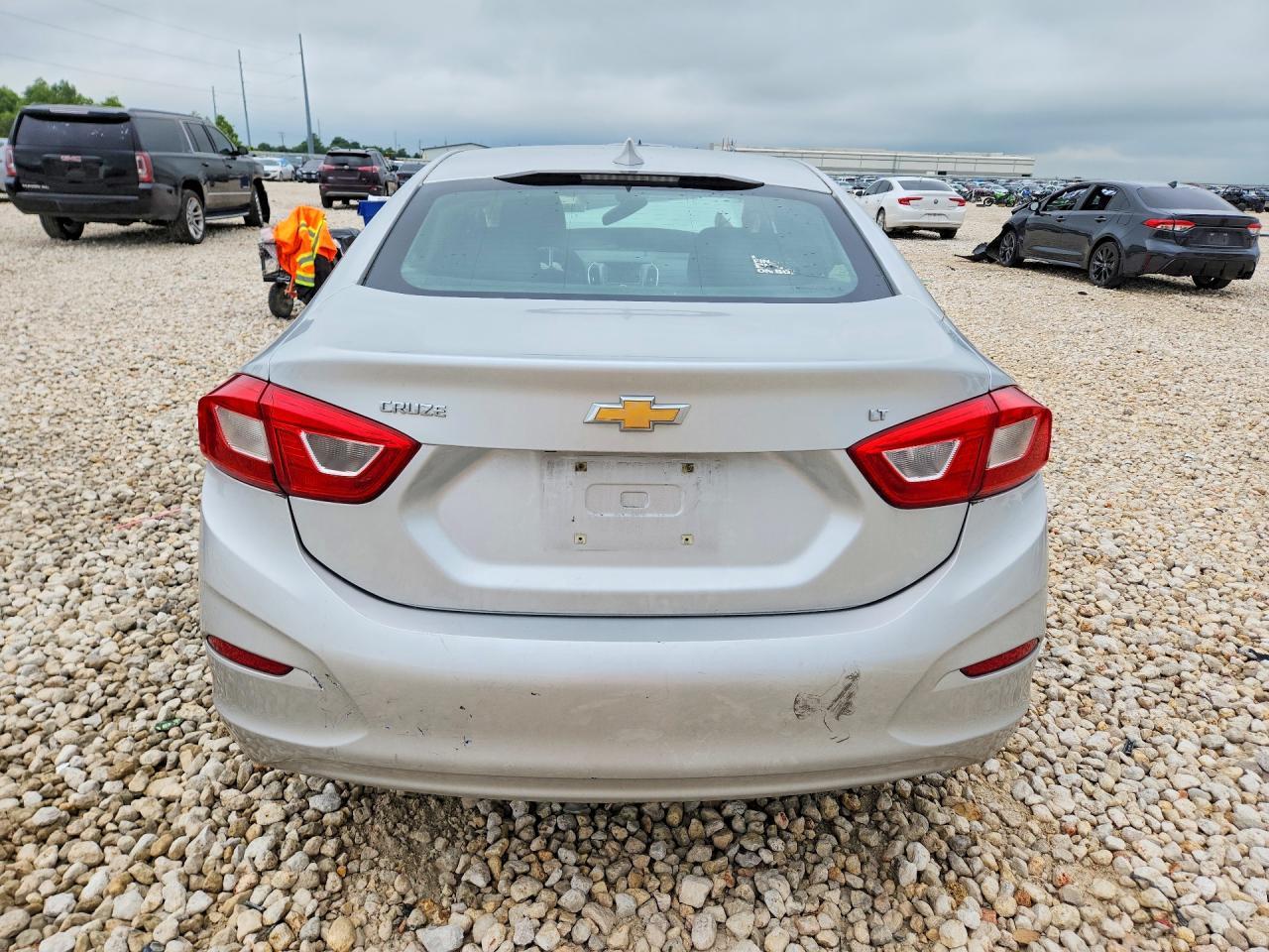 2016 Chevrolet Cruze Lt - Фото 6