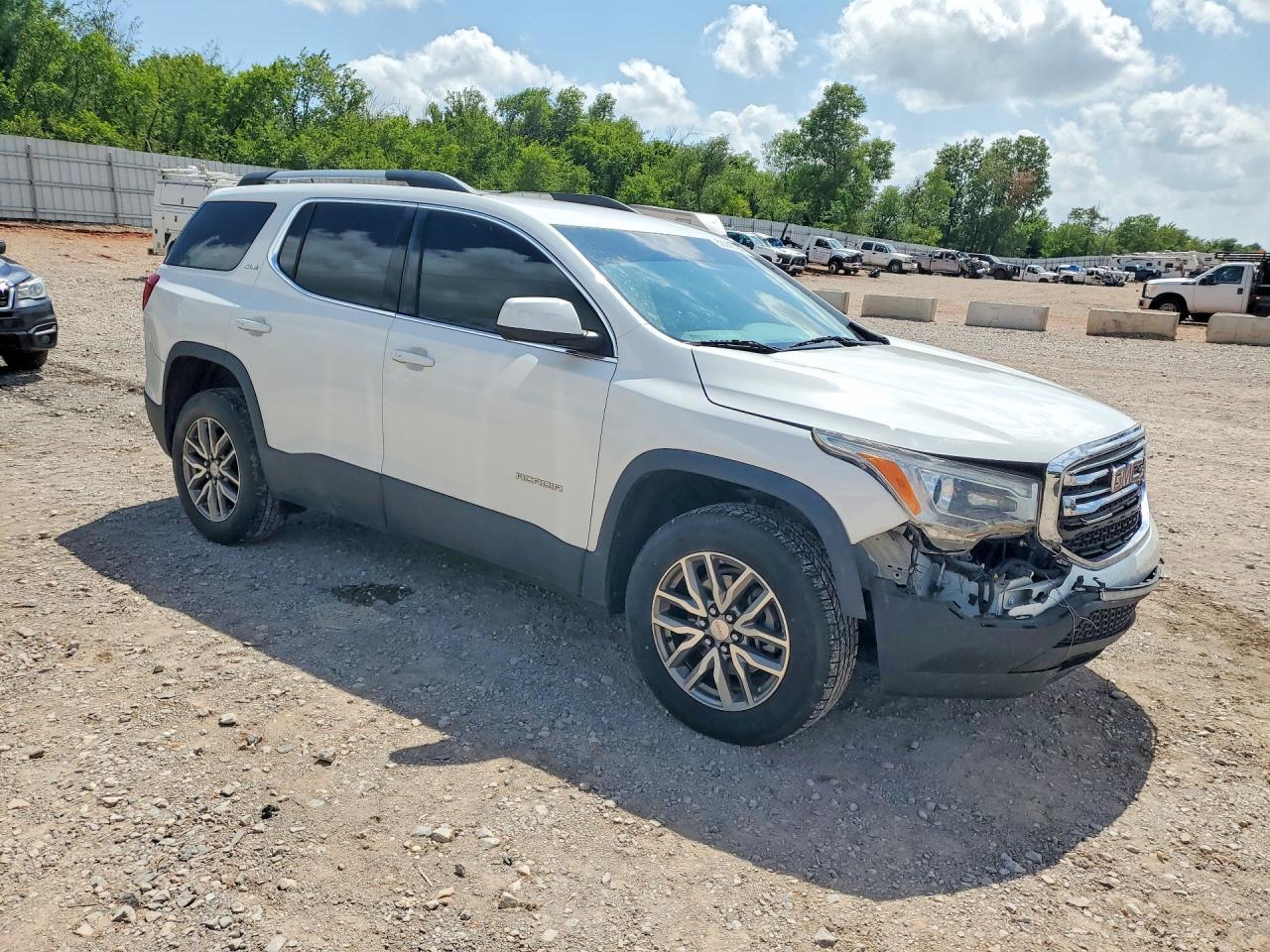 2018 GMC Acadia Sle - Фото 4