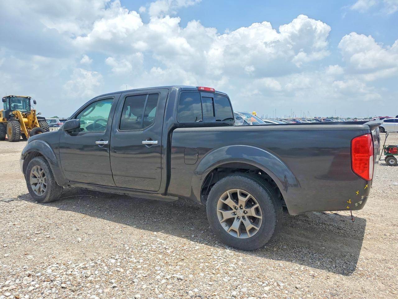 2015 Nissan Frontier Sl - Фото 2