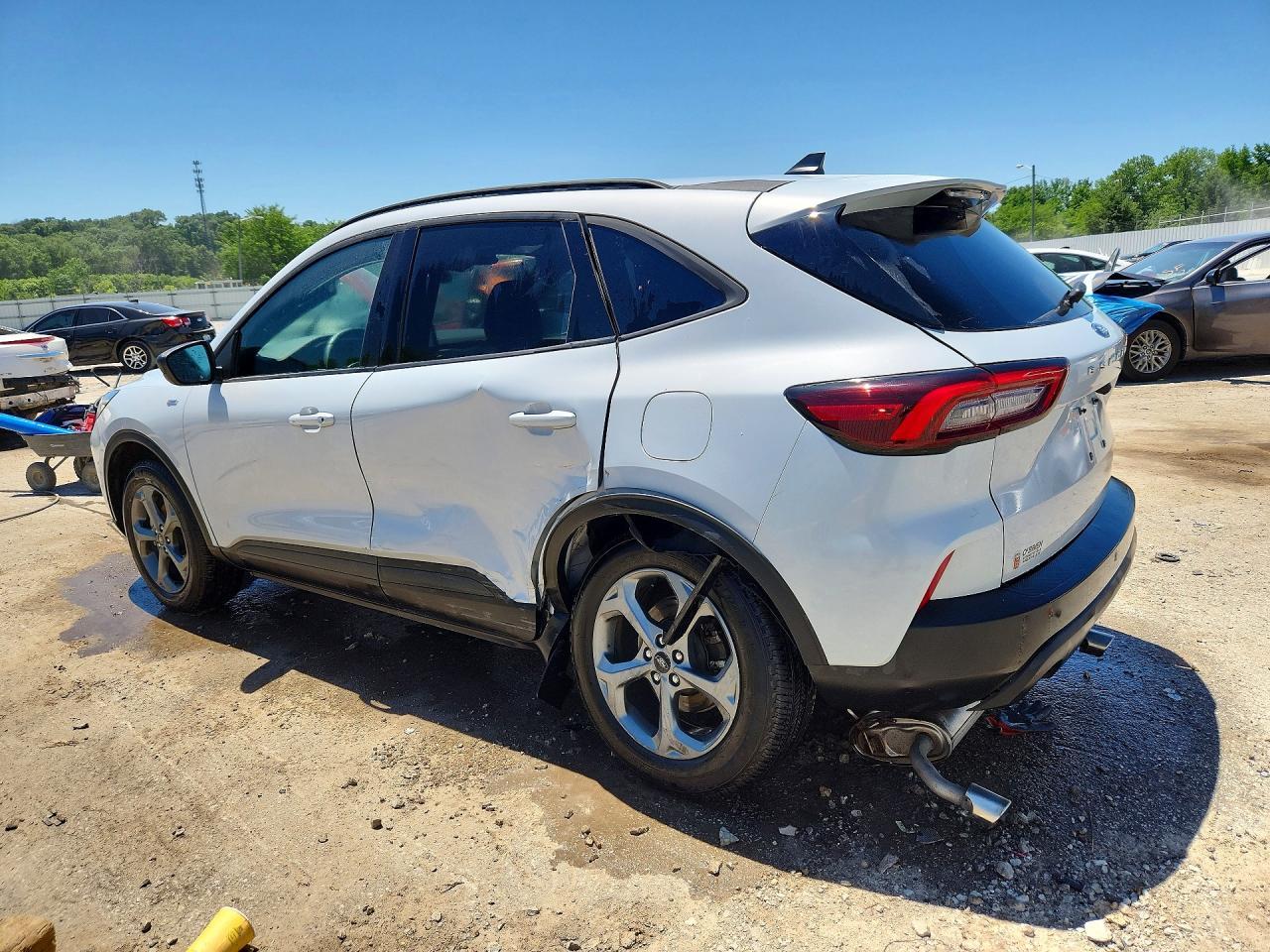 2025 Ford Escape St Line - Фото 2