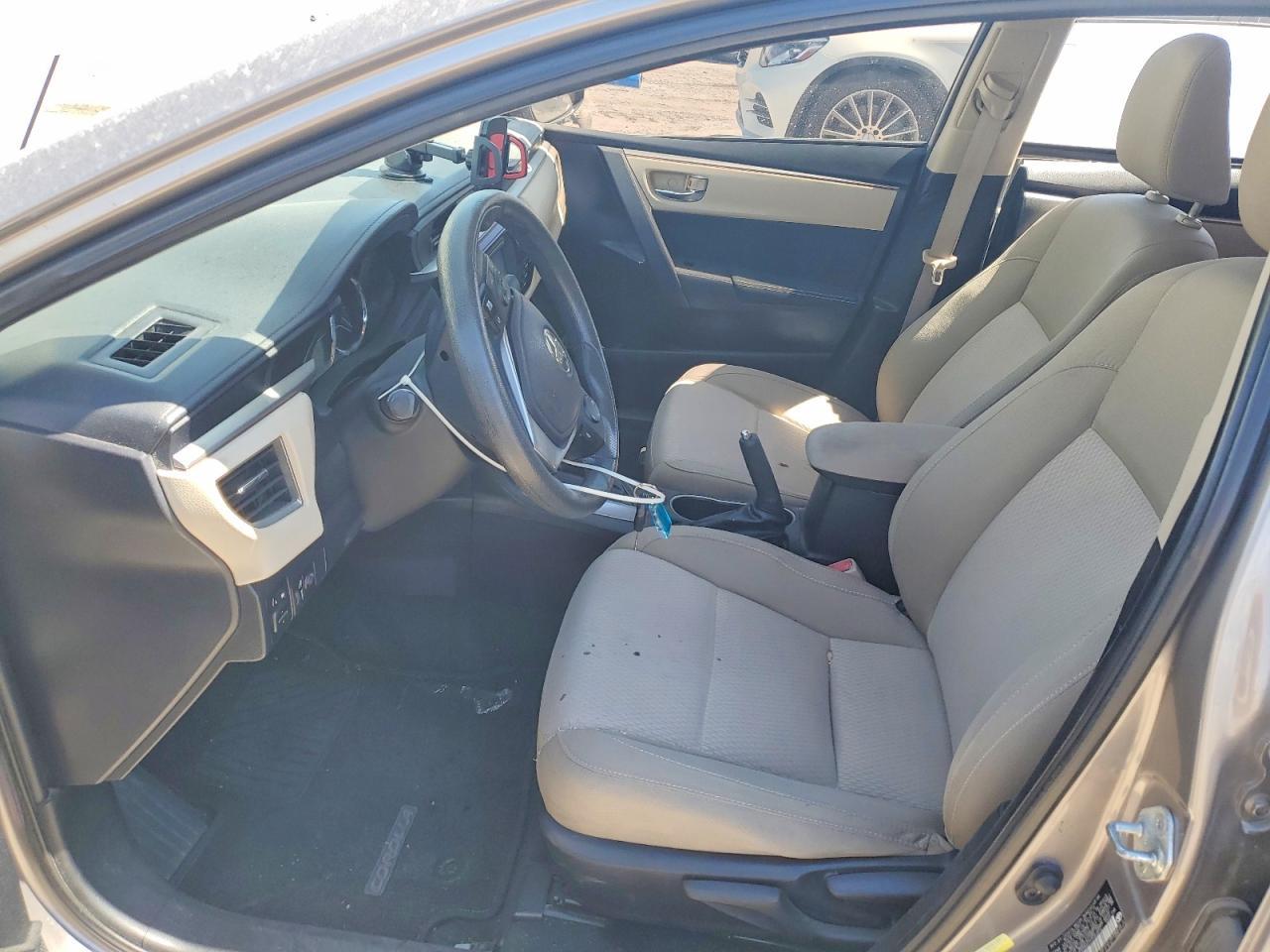 2015 Toyota Corolla Le - Фото 7