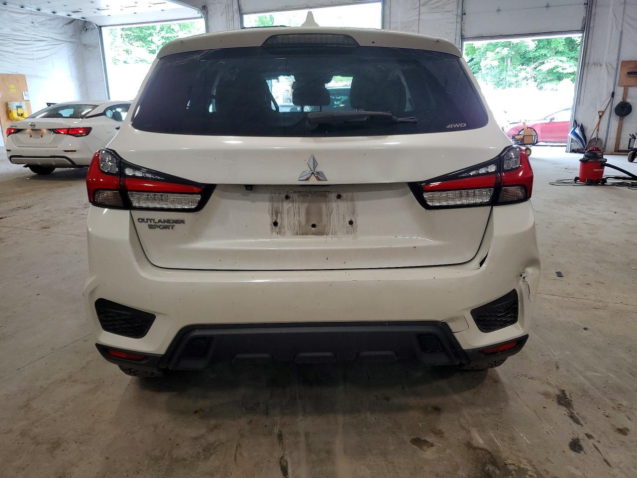 2021 Mitsubishi Outlander Sport Es - Image 6