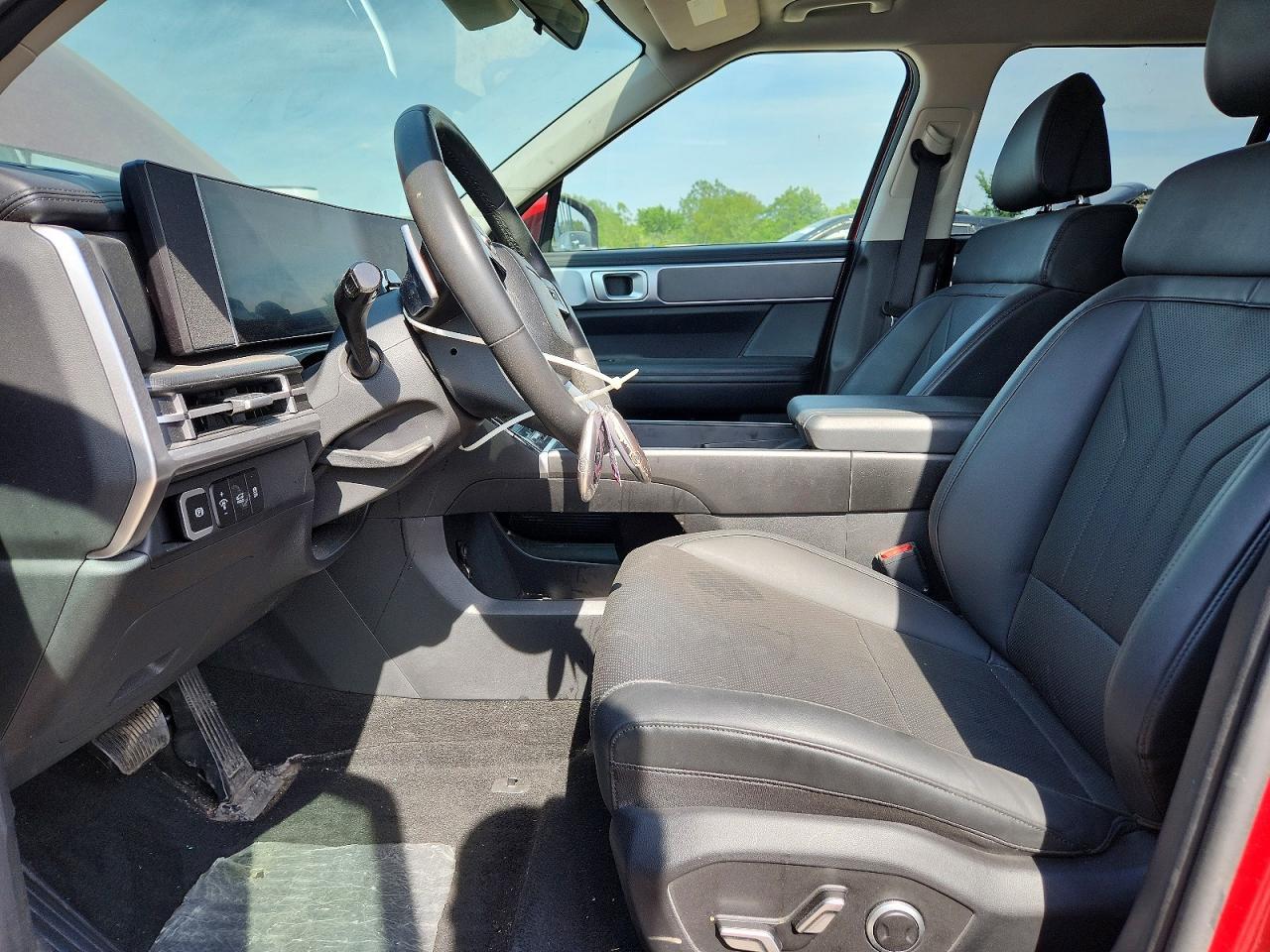 2025 Hyundai Santa Fe Sel - Image 7