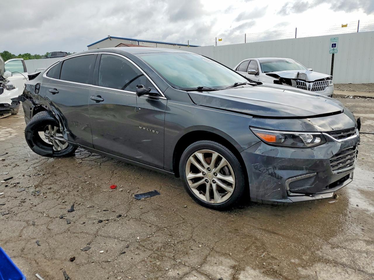 2016 Chevrolet Malibu Lt - Image 4