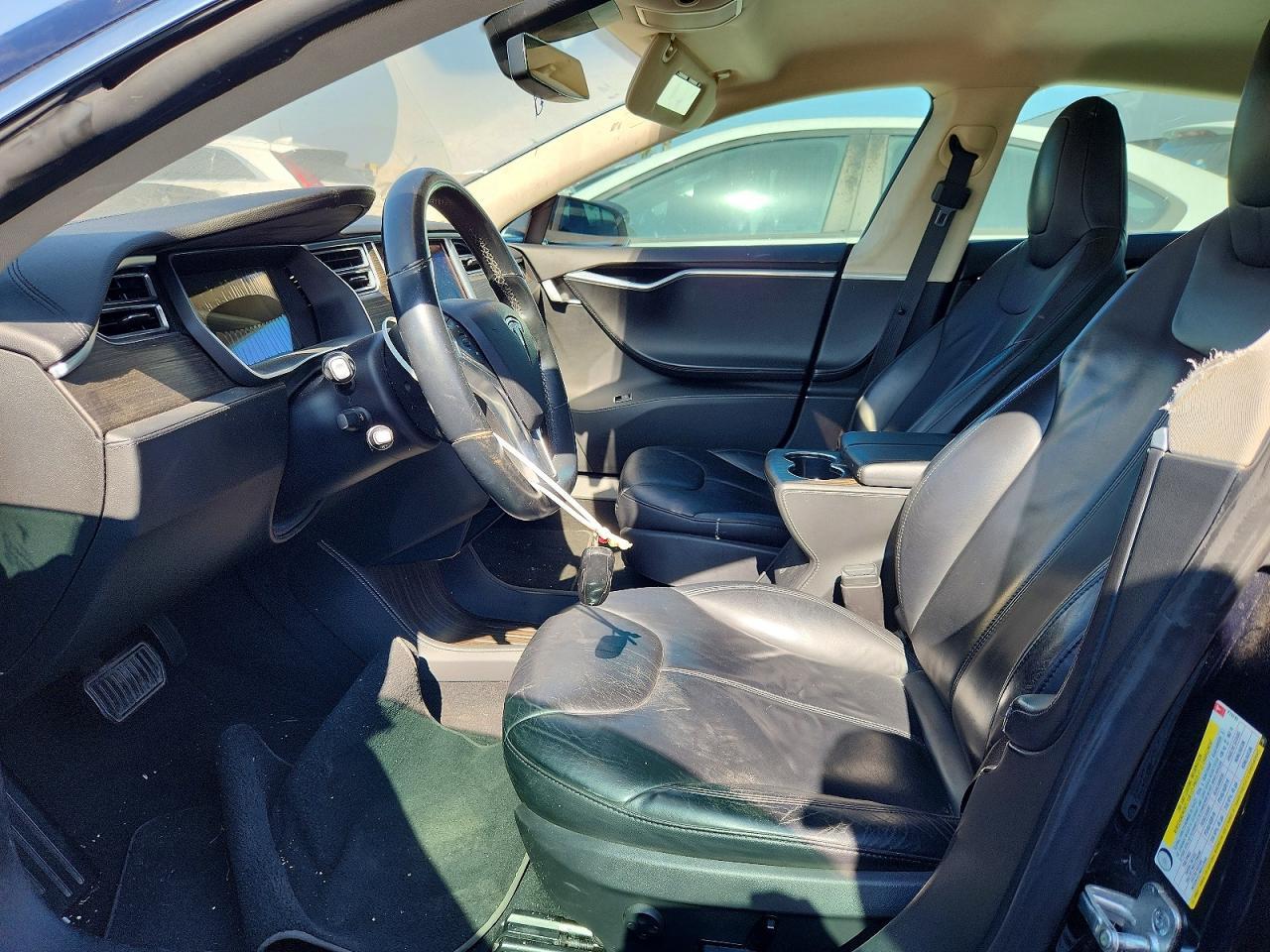 2015 Tesla Model S 85 - Фото 7