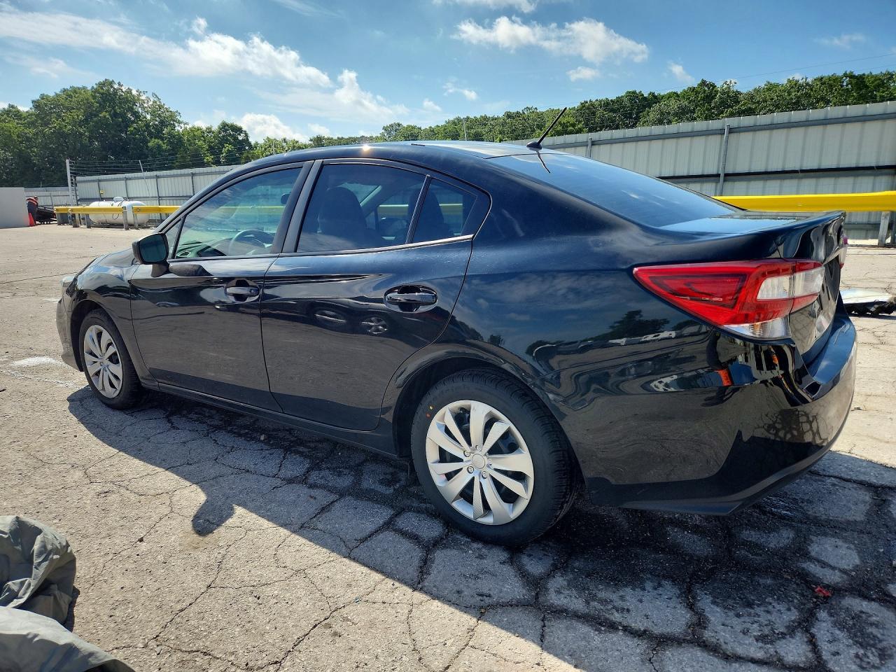 2022 Subaru Impreza - Фото 2