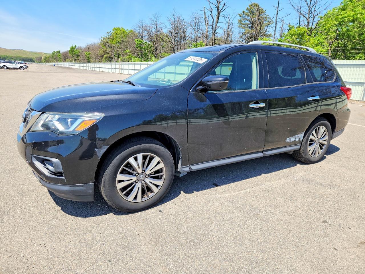 2018 Nissan Pathfinder Sv