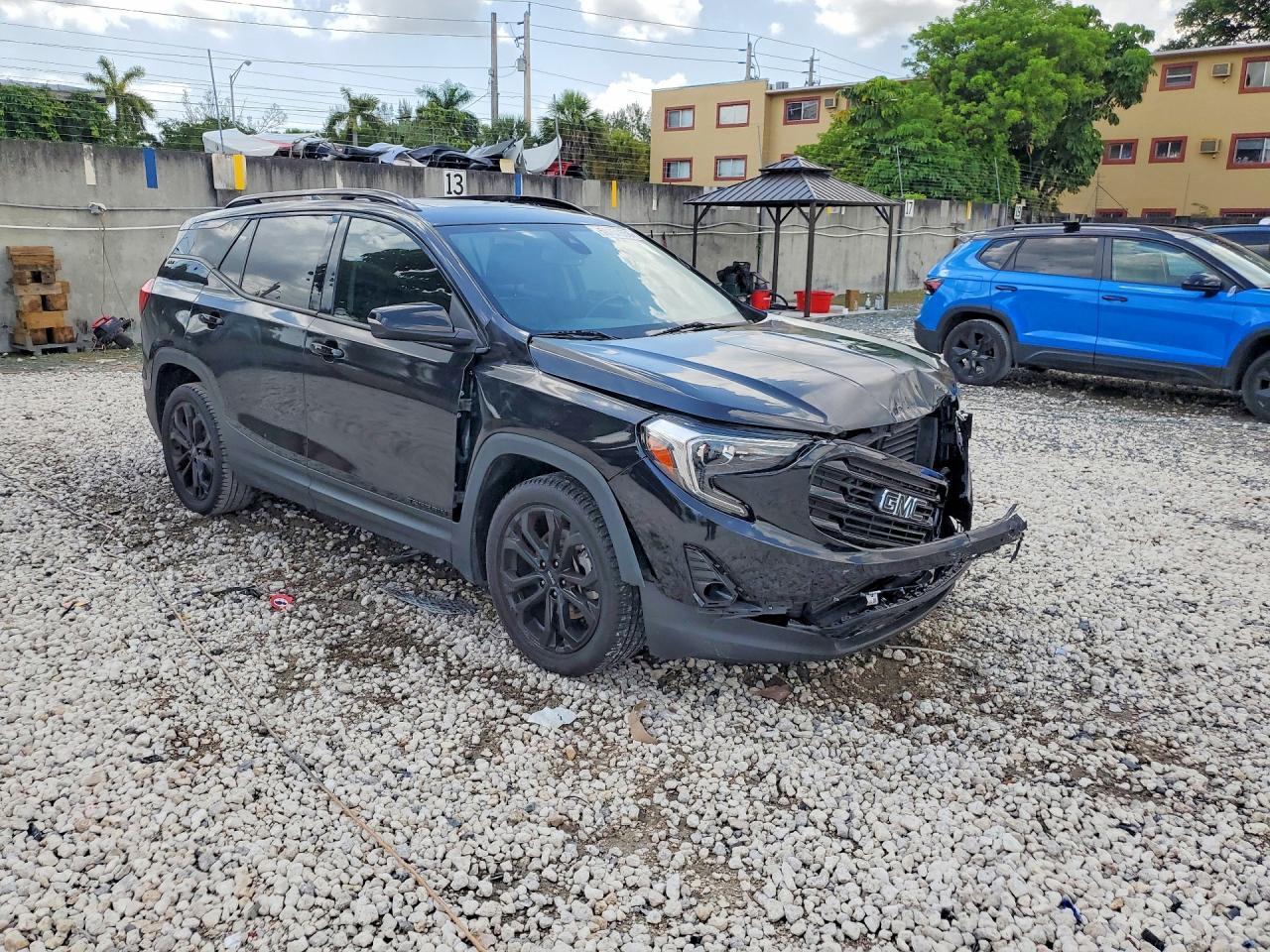 2020 GMC Terrain Slt - Image 4