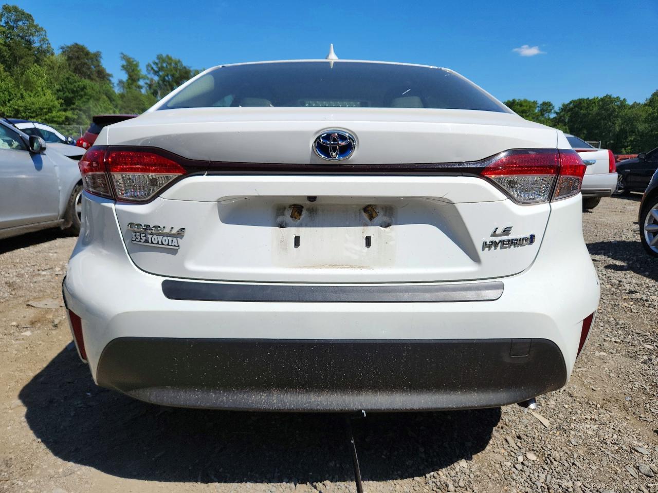 2023 Toyota Corolla Hybrid Le - Image 6