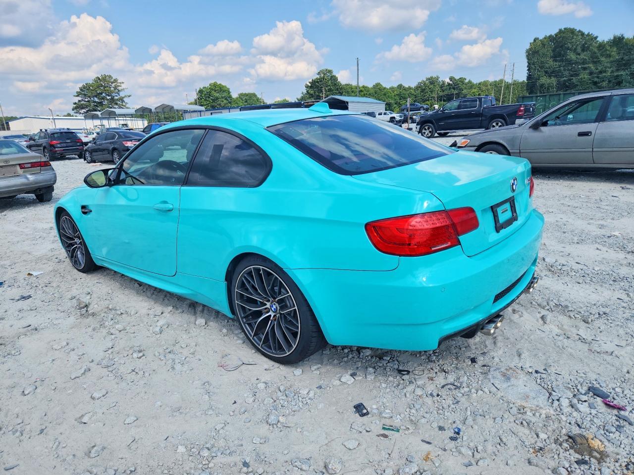 2011 BMW M3 - Фото 2