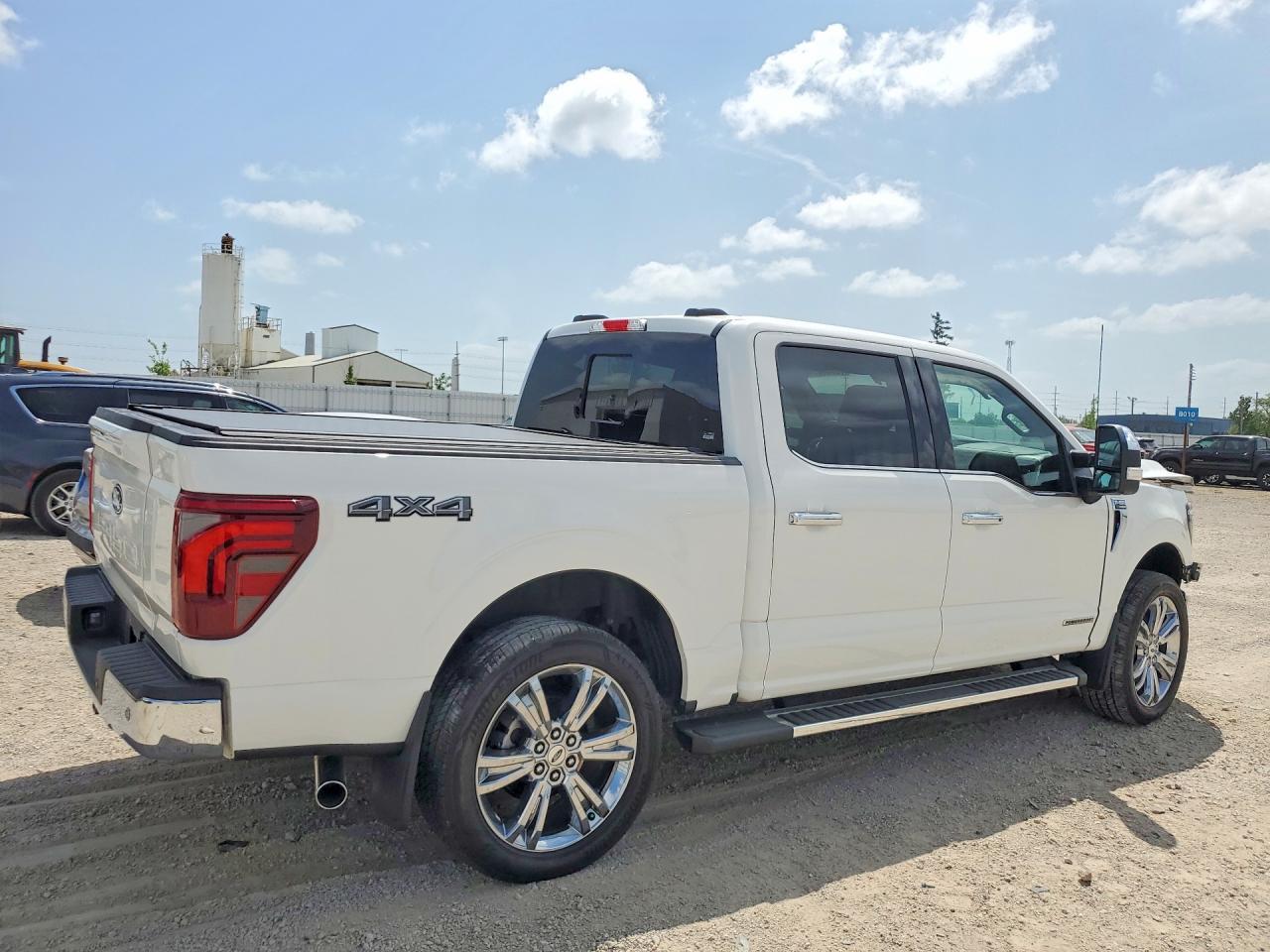 2025 Ford F150 Lariat - Image 3