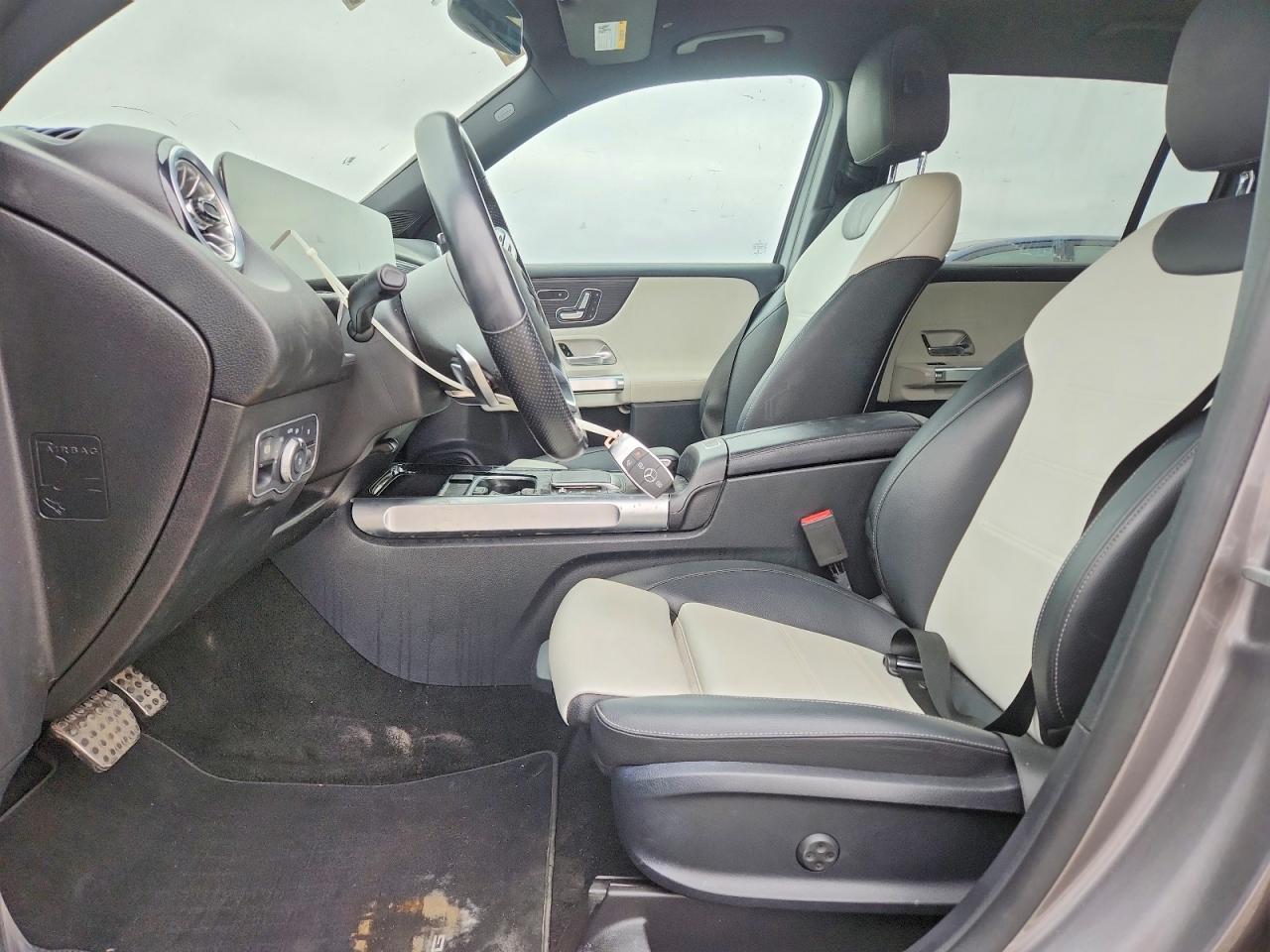 2023 Mercedes-Benz Glb 250 - Image 7