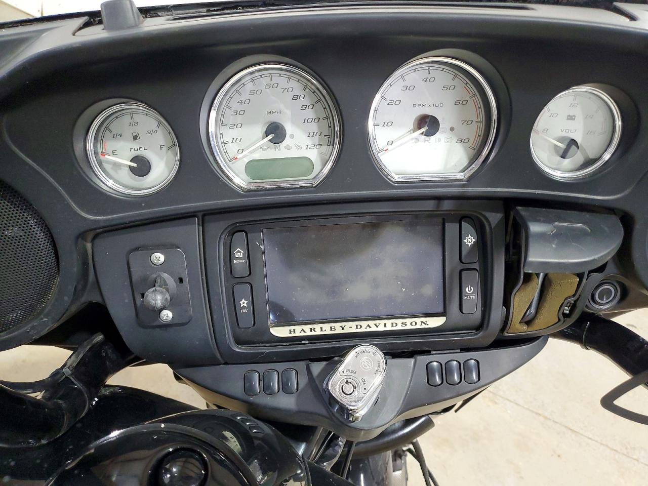 2014 Harley-Davidson Flhx Street Glide - Фото 7