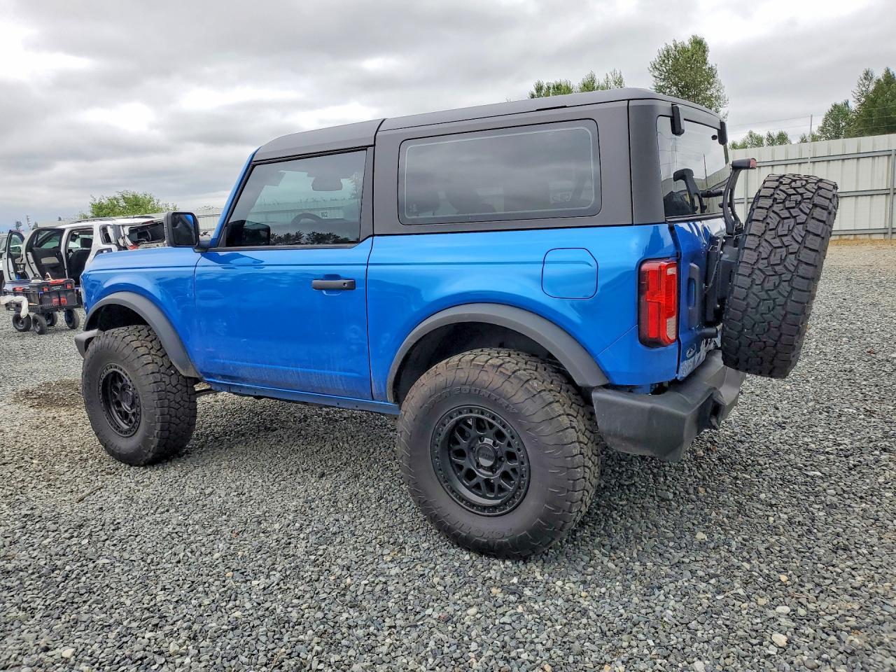 2025 Ford Bronco - Фото 2