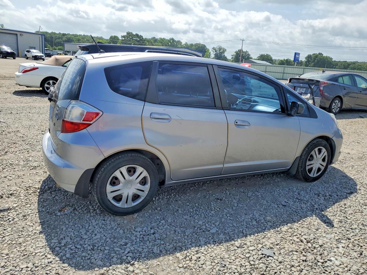 2009 Honda Fit - Фото 3