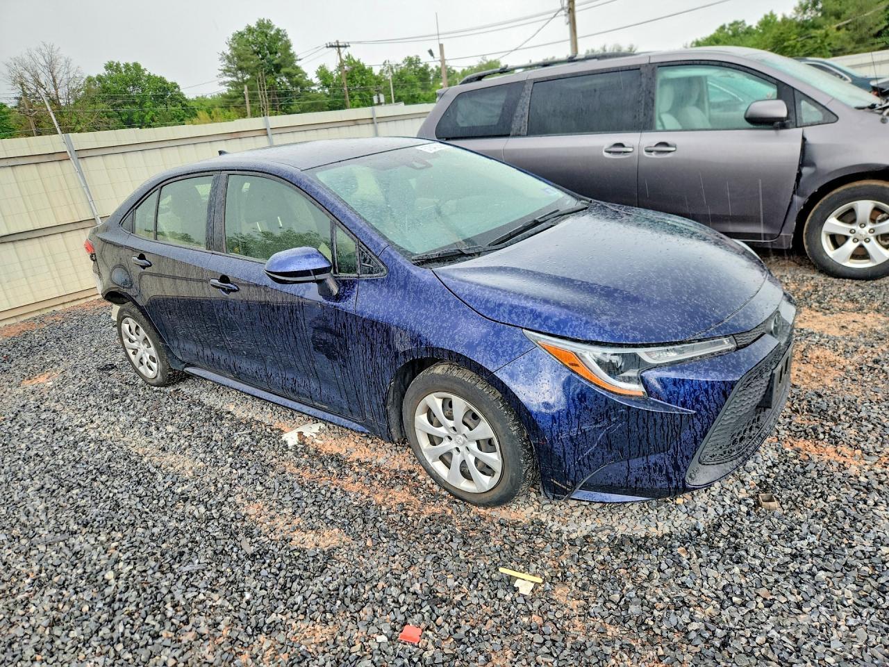 2020 Toyota Corolla Le - Фото 4