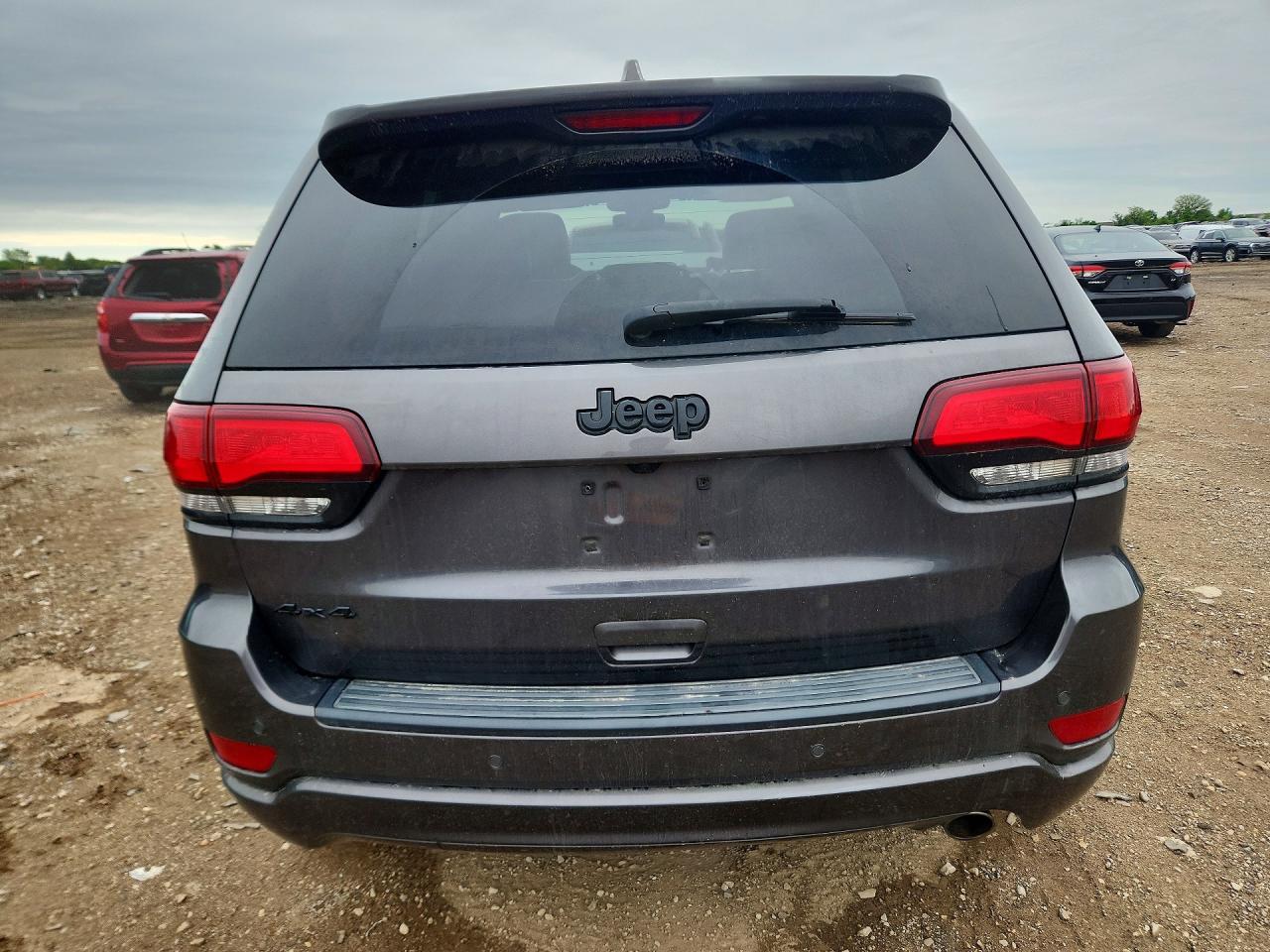 2019 Jeep Grand Cherokee Laredo - Фото 6