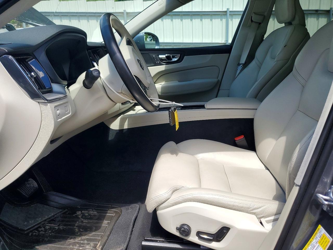 2019 Volvo Xc60 T5 - Фото 7