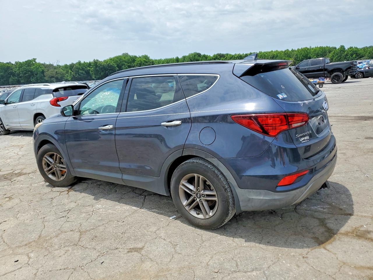 2017 Hyundai Santa Fe Sport 2.4L - Фото 2