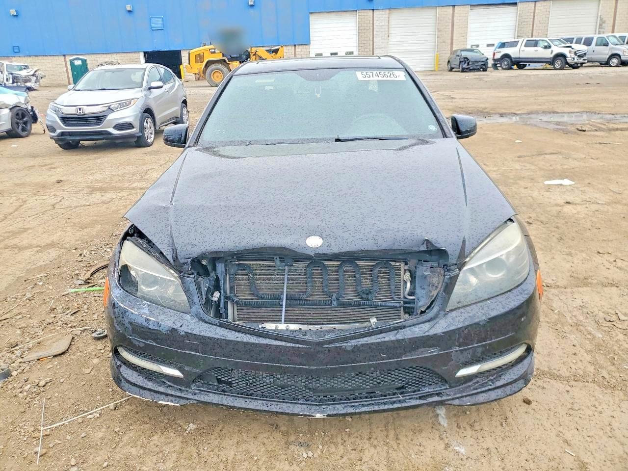 2011 Mercedes-Benz C 300 4Matic - Фото 5