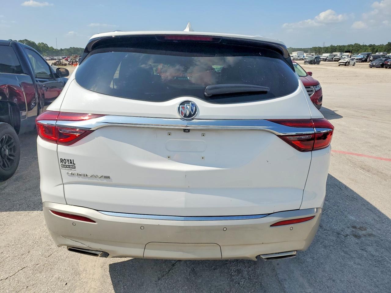 2020 Buick Enclave Premium - Фото 6