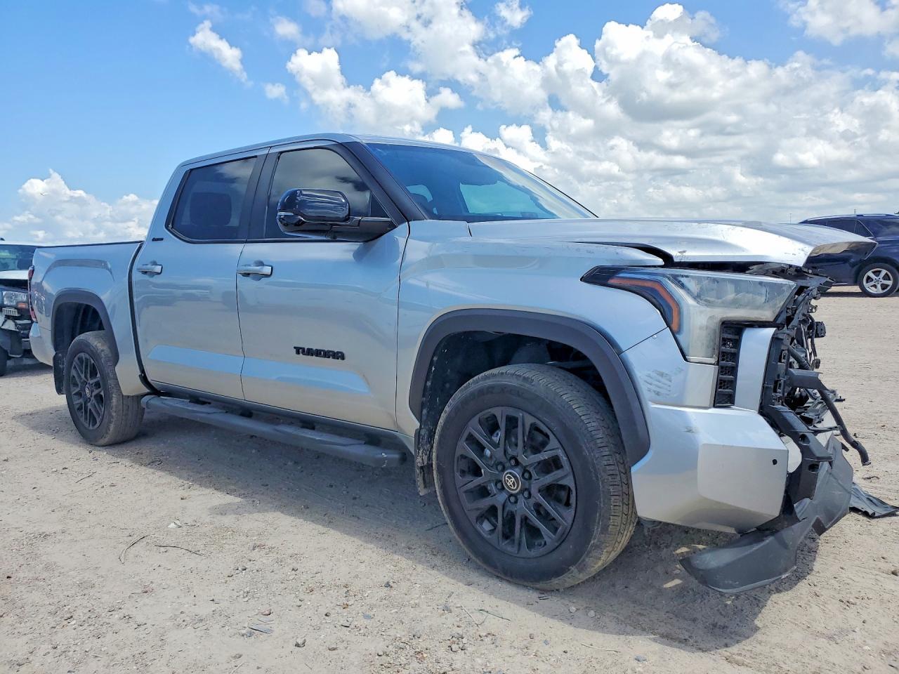 2025 Toyota Tundra - Фото 4